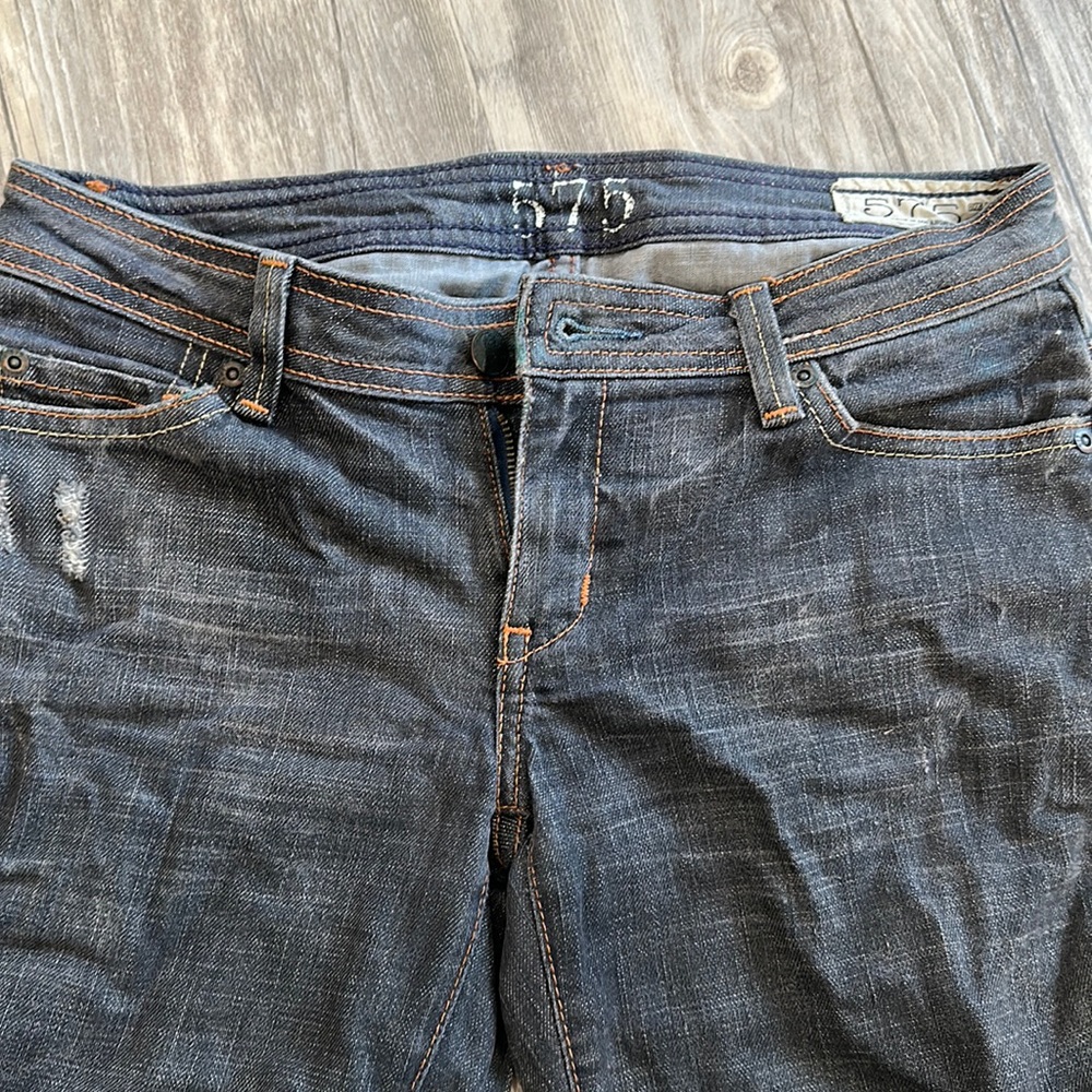 575 jeans